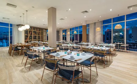 Aquamare Hotel Отели рядом с достопримечательностью «Плайя Спрат Бигт»