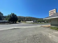 Budget 8 Motel Hotels in John Day