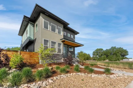 Coastal Chic Home Near New Belgium & Old Town FC