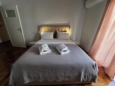 Caryatids Luxury Apartment Hoteles en Plaka