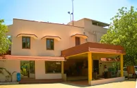 Mamalla Beach Resort Hotels in Mahabalipuram