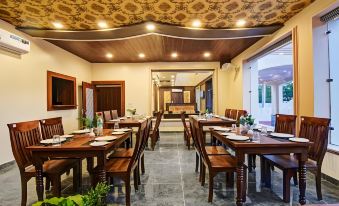 Treebo Premium Royal Amar with Mountain View, 2 Km from Pushkar Lake