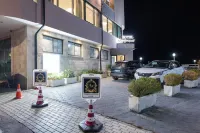 Hotel Dior - parking
