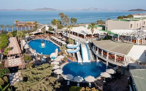Golden Beach Resort & Spa Hotels in Akyarlar Mahallesi