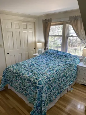 Charming home in Osterville close to beach! Includes beach pass Hotels near Craigville Beach, Barnstable