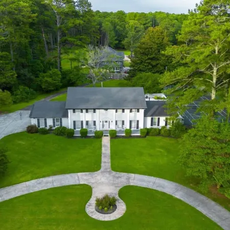 Mansion with Private Pool Bsktball Tennis Courts