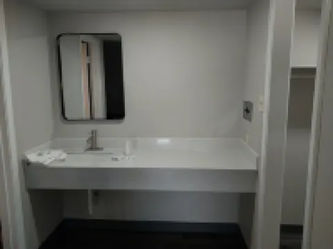 Gateway Inn Hotels in Graham