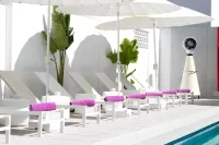 โรงแรมสีม่วง โดย Ibiza Feeling - เฉพาะผู้ใหญ่ - ติดทะเล