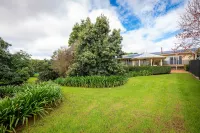 Camelot Boutique Accommodation Hotels in Clagiraba