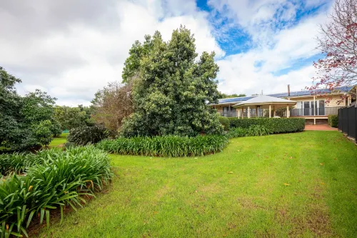Camelot Boutique Accommodation