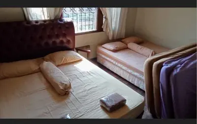Notes from the Mountains Hotell i Cihideung