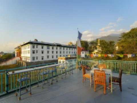 Chokling ArtHouse - the Treasure of Himalayas Hotels in Kangra
