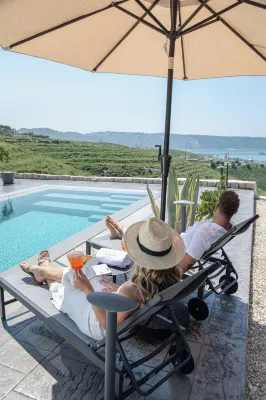 Panorama Lodges Hotels in Kfarhollos