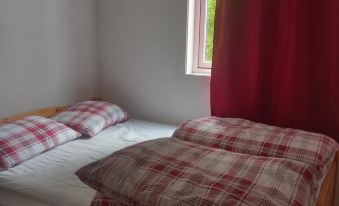 Arctic Paradise - 4 Bedroom Apartment in Tromso