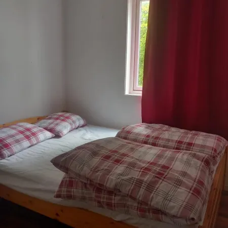 Arctic Paradise - 4 Bedroom Apartment in Tromso