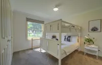 Country House Retreat - 4-Star