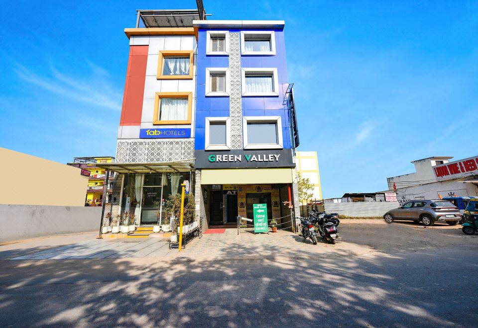 hotel overview picture