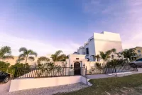 Las Haciendas Hotels in Bullet Tree Falls