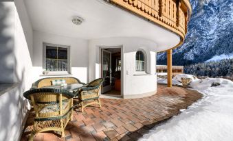 Haus Alvier - 3-zimmer Fewo Rothorn mit Terrasse