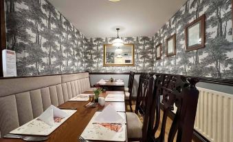 The Woodman Inn