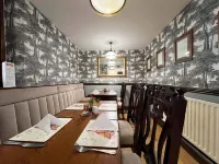 The Woodman Inn Hotels in Pickhill with Roxby