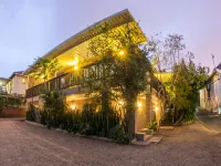 Mackaya Bella Guest House Các khách sạn ở Bluff