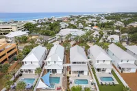 Pool, Patio & Outdoor Dining + Walk to Shore, Pier Park Sanctuary on Sands