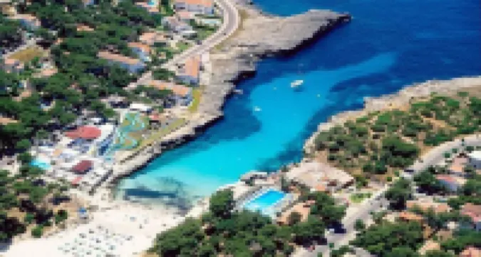 Apartamentos Cala Blanca