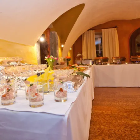 Hotel Gasthof Mitteregger -Best Place in Town with Summercard and Breakfast