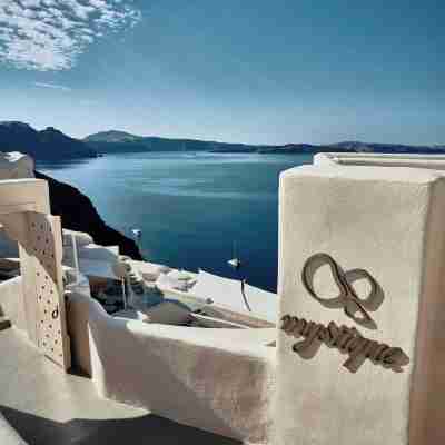 Mystique, a Luxury Collection Hotel, Santorini Hotel Exterior