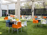 هوتل تاك مادريد إيربورت Hotels near باراخاس