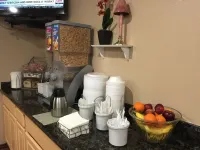 Super 8 by Wyndham Cedar City - 朝食