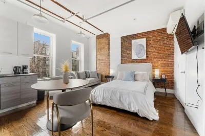 Stylish Studio with Modern Amenities - Cozy Urban Escape Hotels in Bed-Stuy