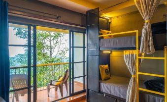 The Hosteller Munnar