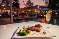 Foxoso la Beach Resort, Morjim