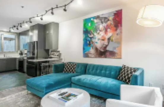 New San Juan 303 by AvantStay Modern Penthouse w Deck Overlooking Main Street