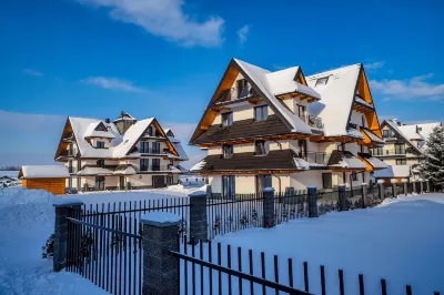 Apartamenty Sun & Snow Resorts C Białka Tatrzańska z sauną Hotels in Nowy Targ