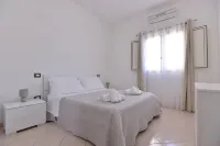 IzzHome Lagoon - Apartments