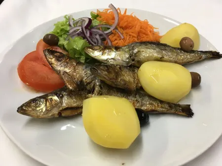 Hotel Ribamar Отели в г. Назаре