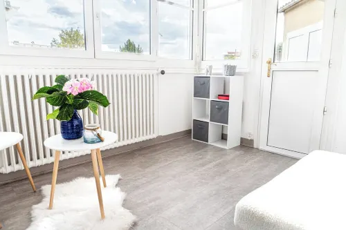 House in the center of Versailles, 5 minutes from the château and freeway