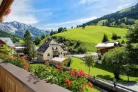 Almhof Alpin Apartments & Spa