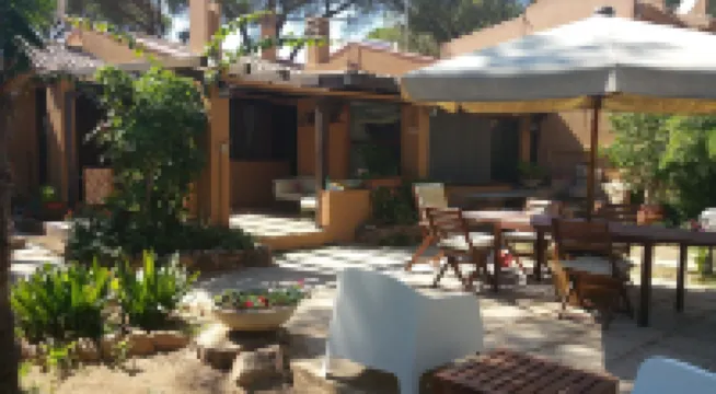 STATELY VILLA S. MARGHERITA DI PULA TWO STEPS FROM THE SEA Hotels in Santa Margherita di Pula