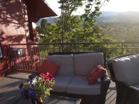 The Historic Clarkdale Lodge: Lovely, Self-contained Apartments