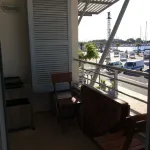 Appartement T2 Avec vue sur le Port Hotels in Port-Saint-Louis-du-Rhone