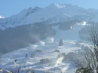 4-star apartment in a magnificent Savoyard chalet - 50 m from the slopes