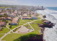 Condo for 5 at La Paloma Beach Resort. Access to all amenities. 24 hr security.