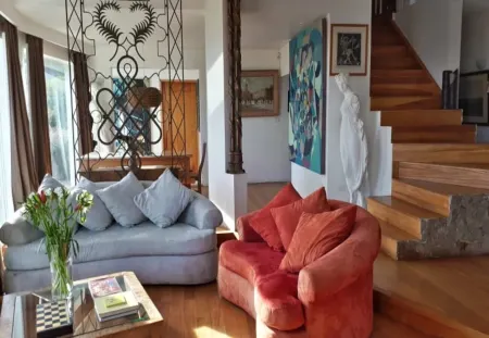 Cabaña Familiar OlmuéEspacio unico para descansar,relajarse y divertirse. Отели в г. Ольмуэ