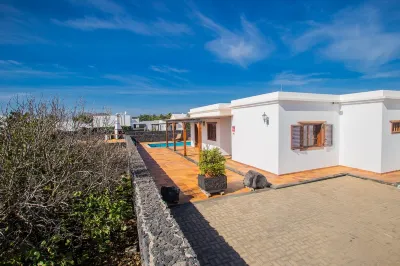 A2 Casas Y Villas juan y juani lanzarote (tomaren) Free WiFi Playa de Matagorda 주변 호텔
