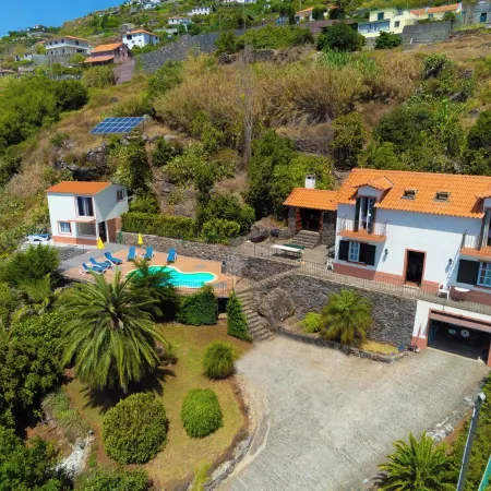 Luxury villa by the sea with private pool, terrace and sea view