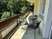 VYLD: Hirschberg with balcony and mountain view